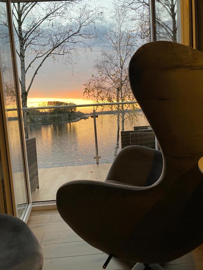 Apartament Moloo III オストルダ エクステリア 写真